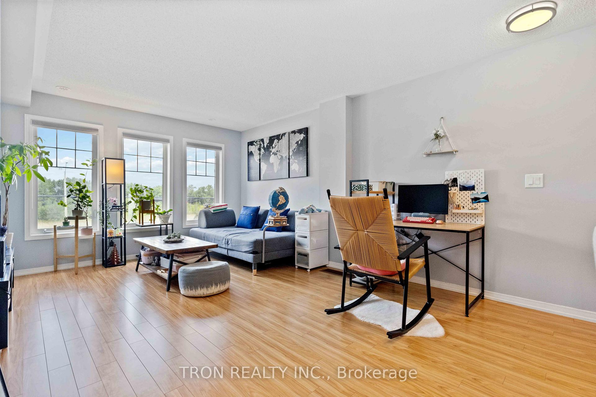 Photo 14 of 5253 Major Mackenzie Drive E, Markham, Berczy — HOMEH