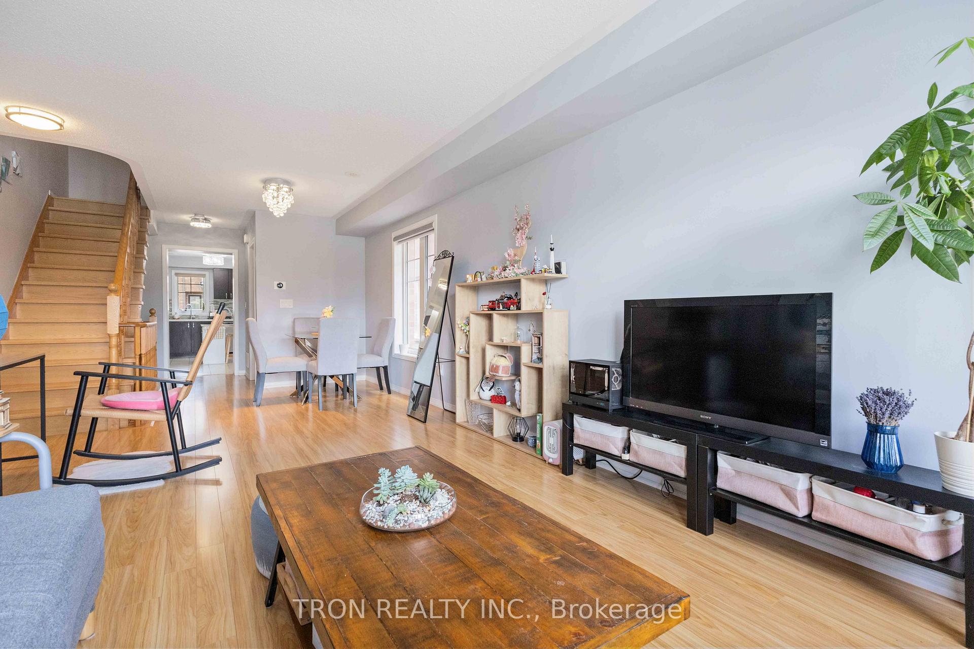 Photo 18 of 5253 Major Mackenzie Drive E, Markham, Berczy — HOMEH