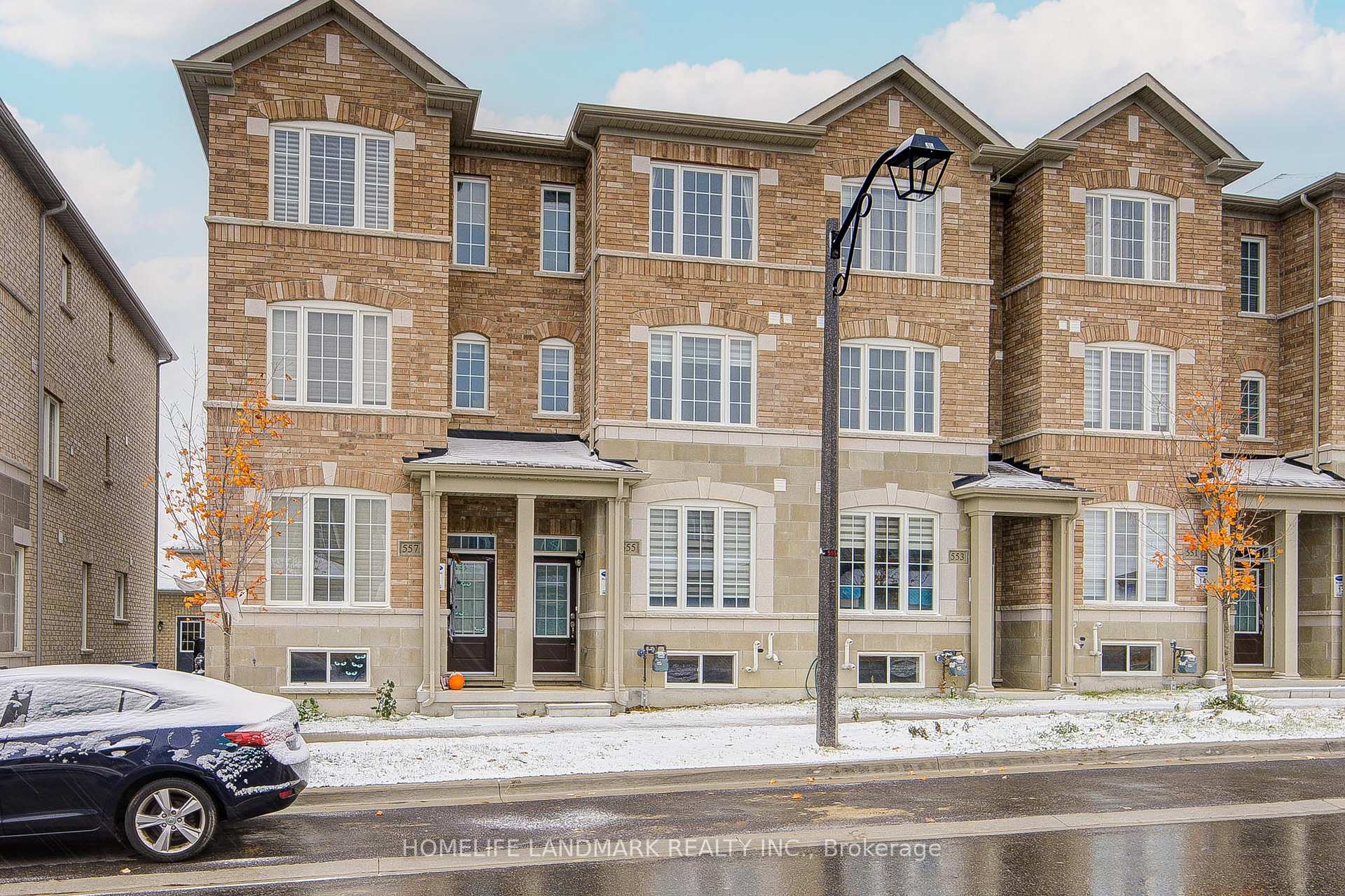 Photo 1 of 555 White's Hill Avenue, Markham, Cornell — HOMEH