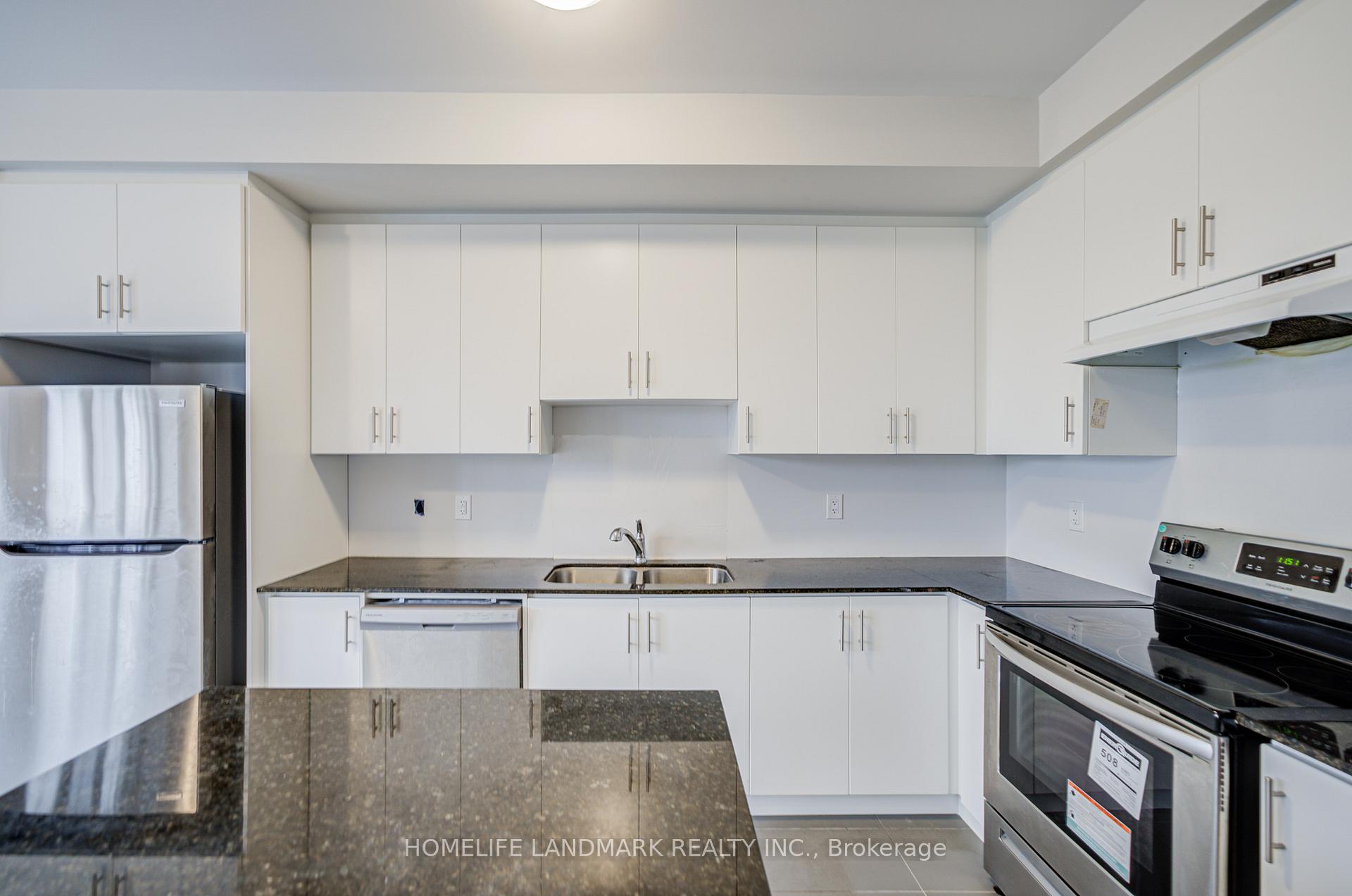 Photo 15 of 555 White's Hill Avenue, Markham, Cornell — HOMEH