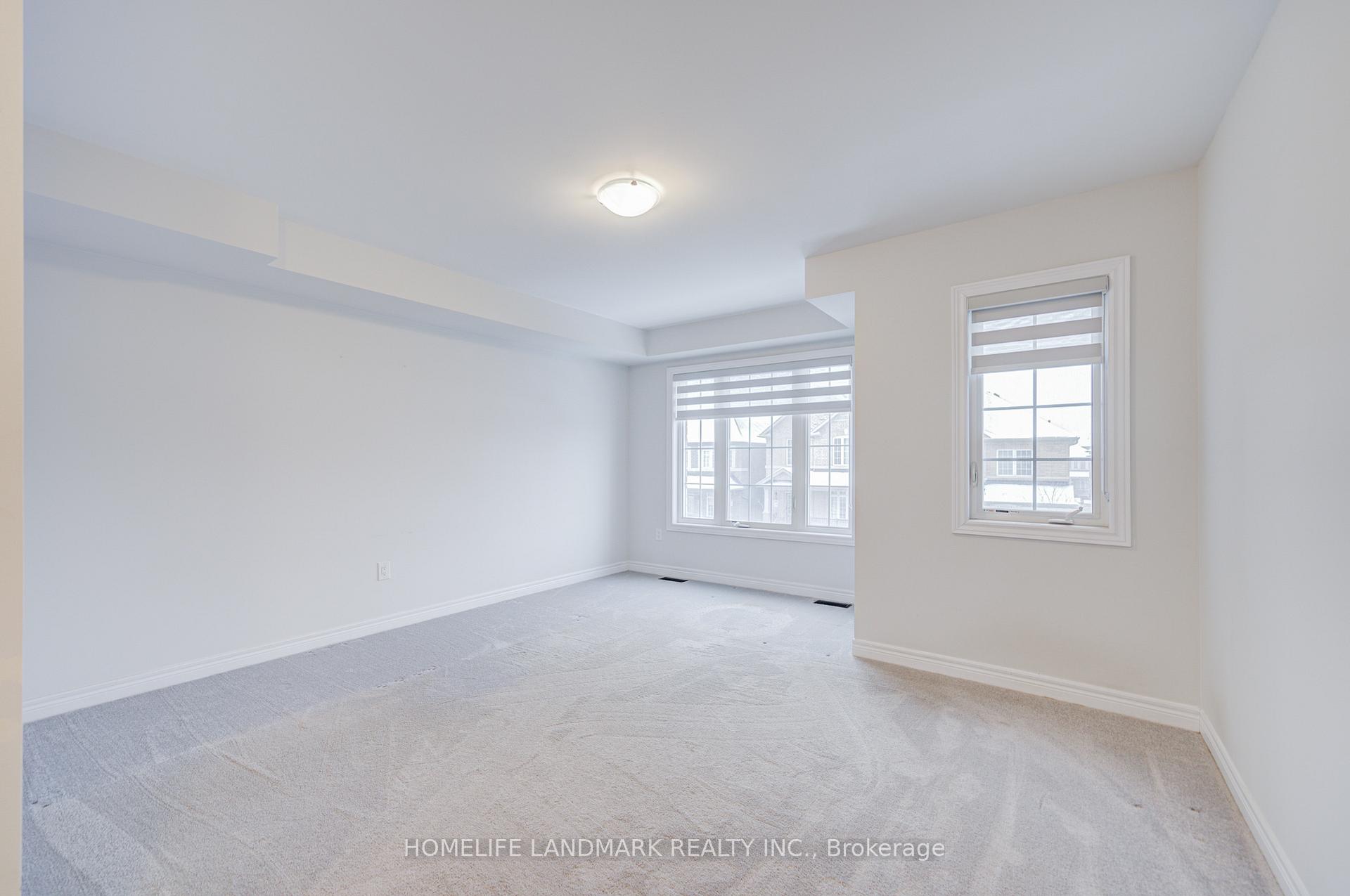Photo 24 of 555 White's Hill Avenue, Markham, Cornell — HOMEH