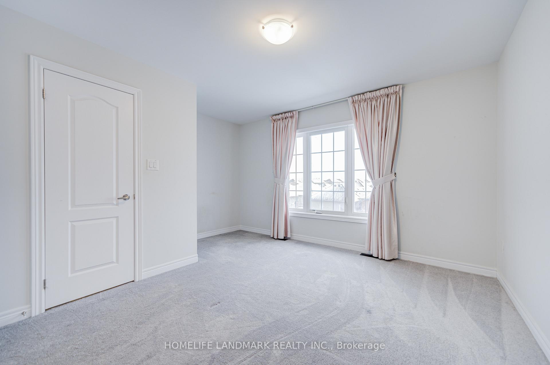 Photo 42 of 555 White's Hill Avenue, Markham, Cornell — HOMEH