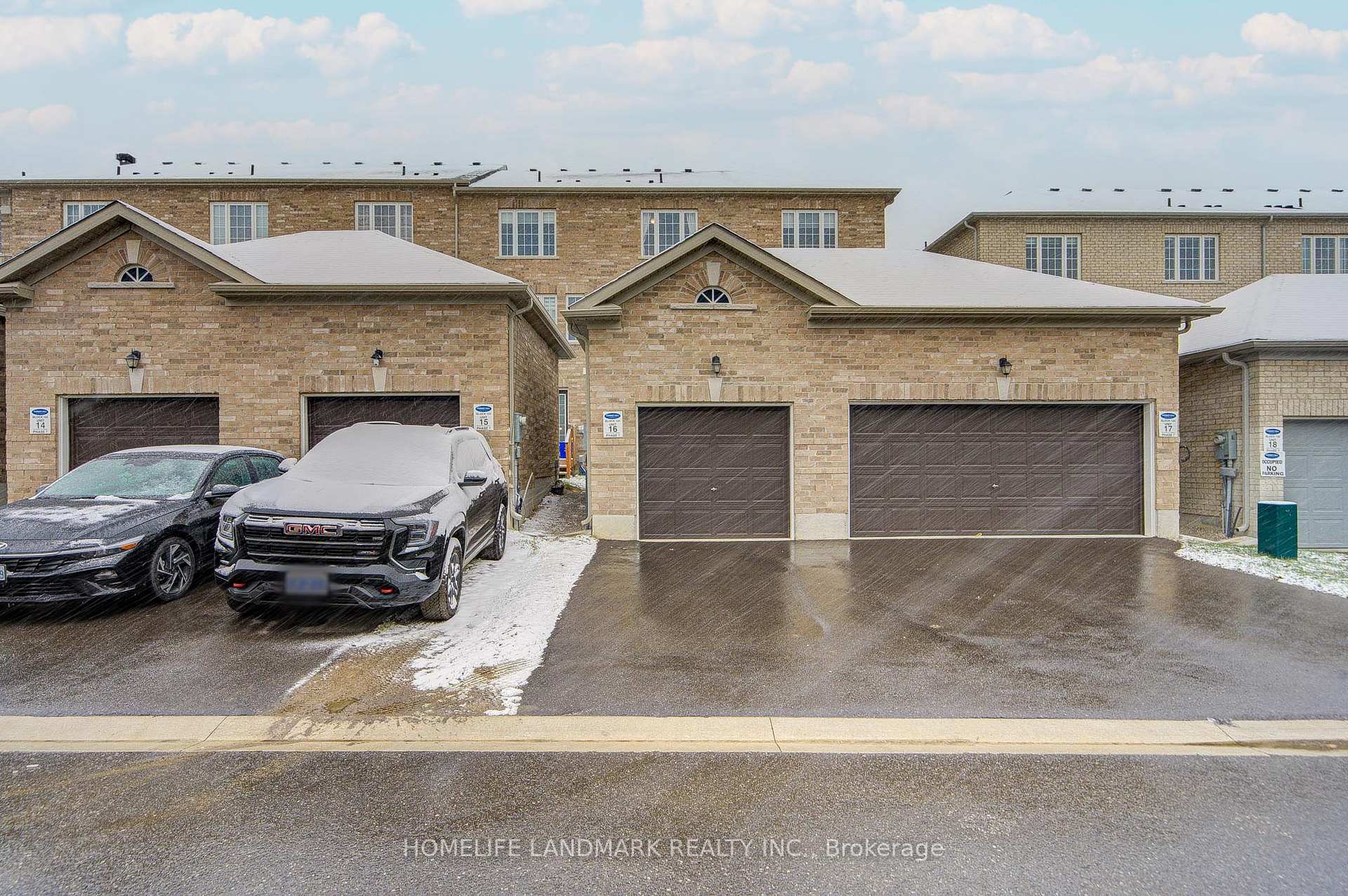 Photo 50 of 555 White's Hill Avenue, Markham, Cornell — HOMEH