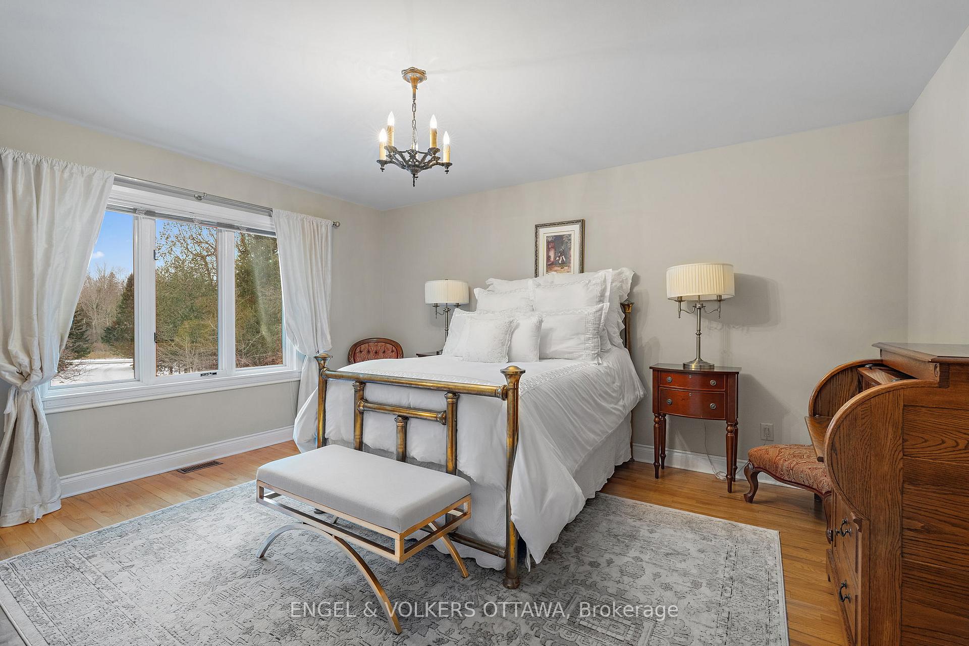 Photo 26 of 1329 Squire Drive, Ottawa, Manotick East to Manotick Station — HOMEH