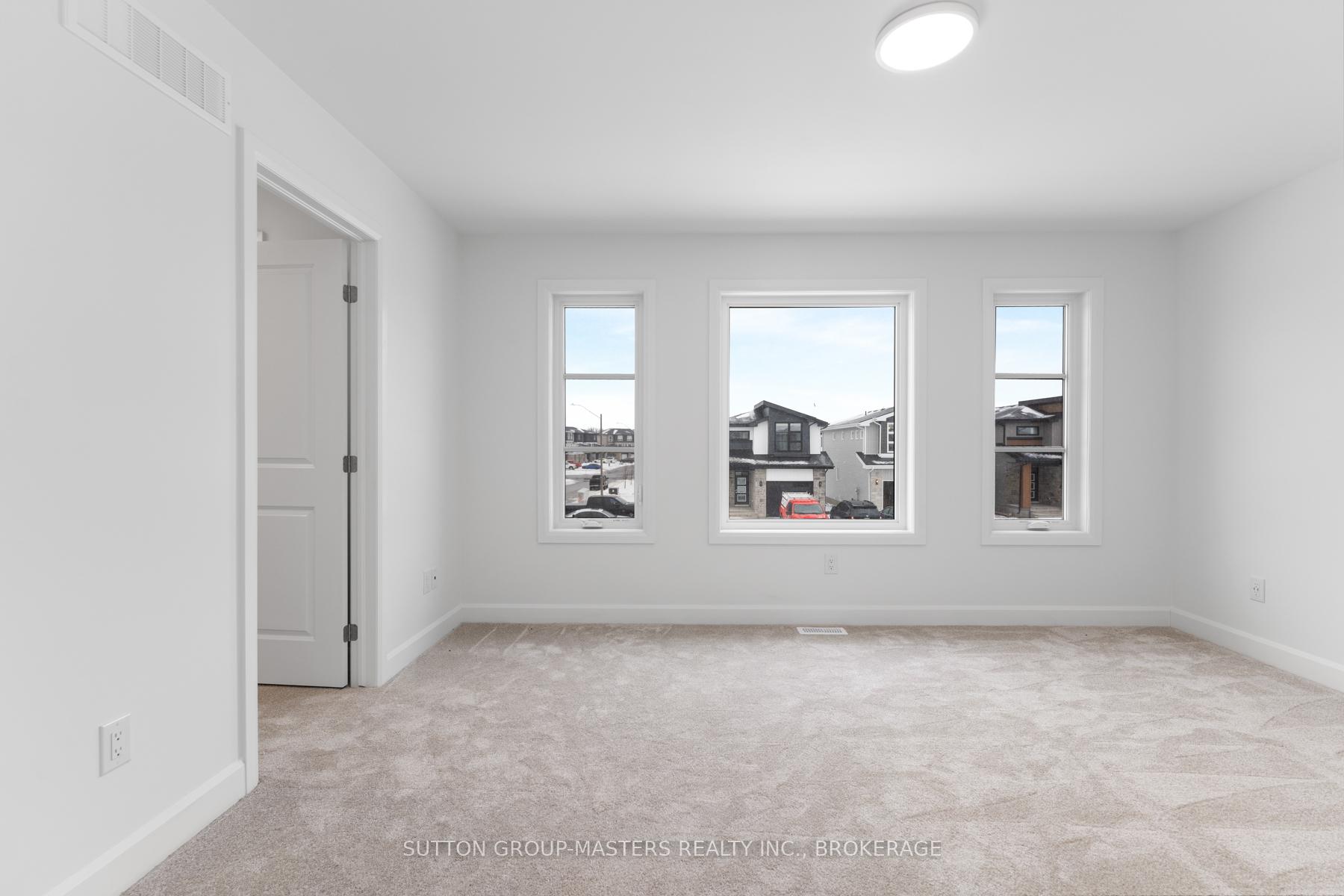 Photo 23 of 201 Superior Drive, Loyalist, Amherstview — HOMEH