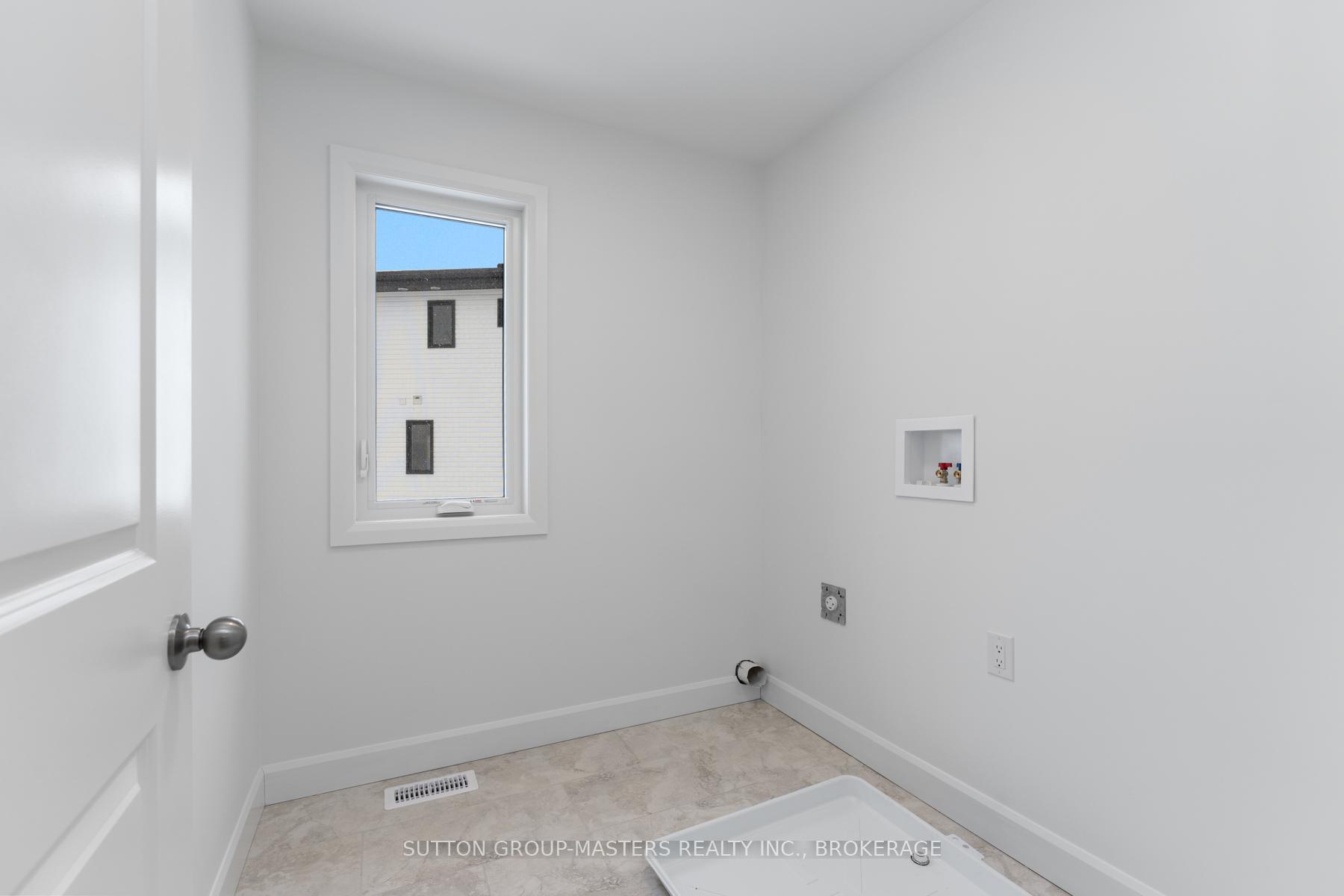Photo 29 of 201 Superior Drive, Loyalist, Amherstview — HOMEH