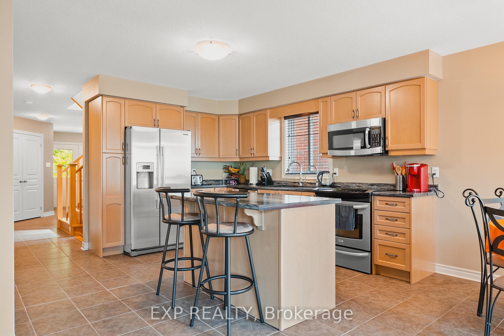 Photo 3 of 98 Riehm Street, Kitchener — HOMEH