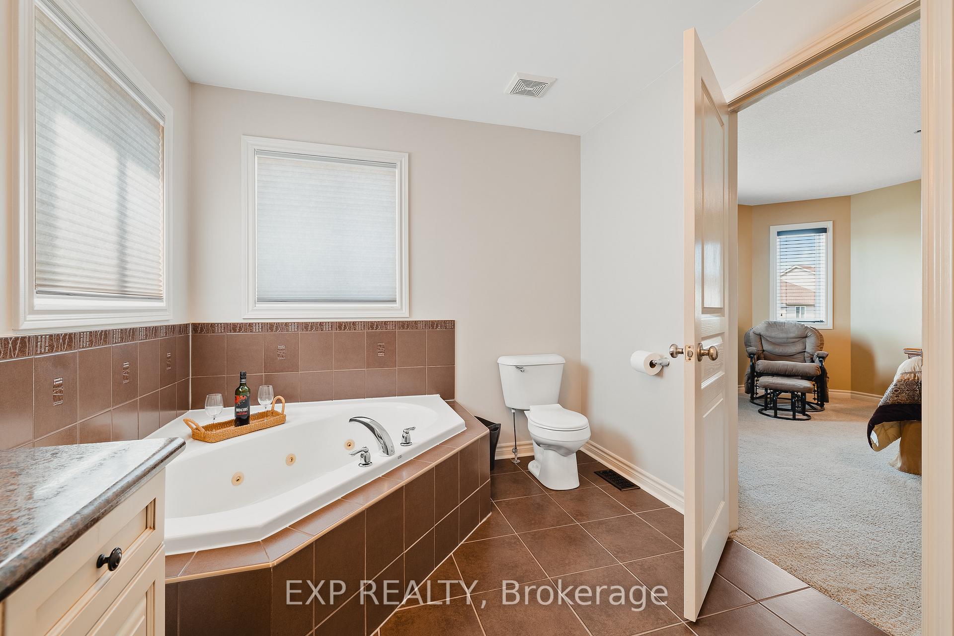 Photo 17 of 98 Riehm Street, Kitchener — HOMEH