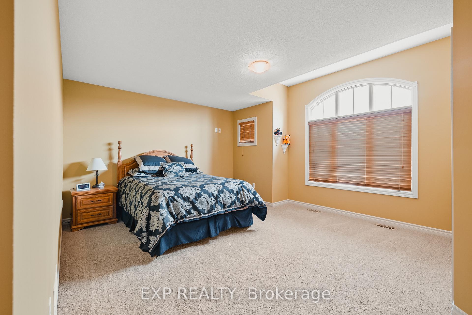 Photo 21 of 98 Riehm Street, Kitchener — HOMEH