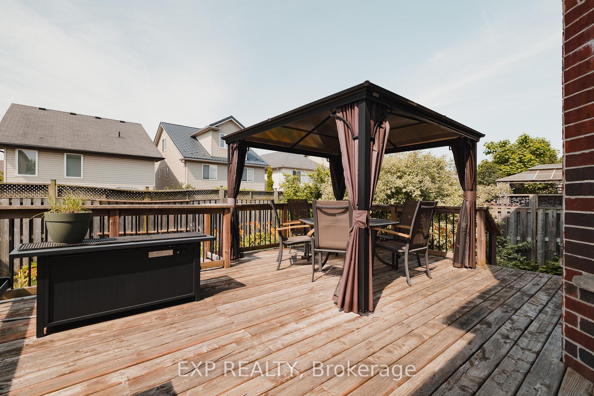 Photo 25 of 98 Riehm Street, Kitchener — HOMEH