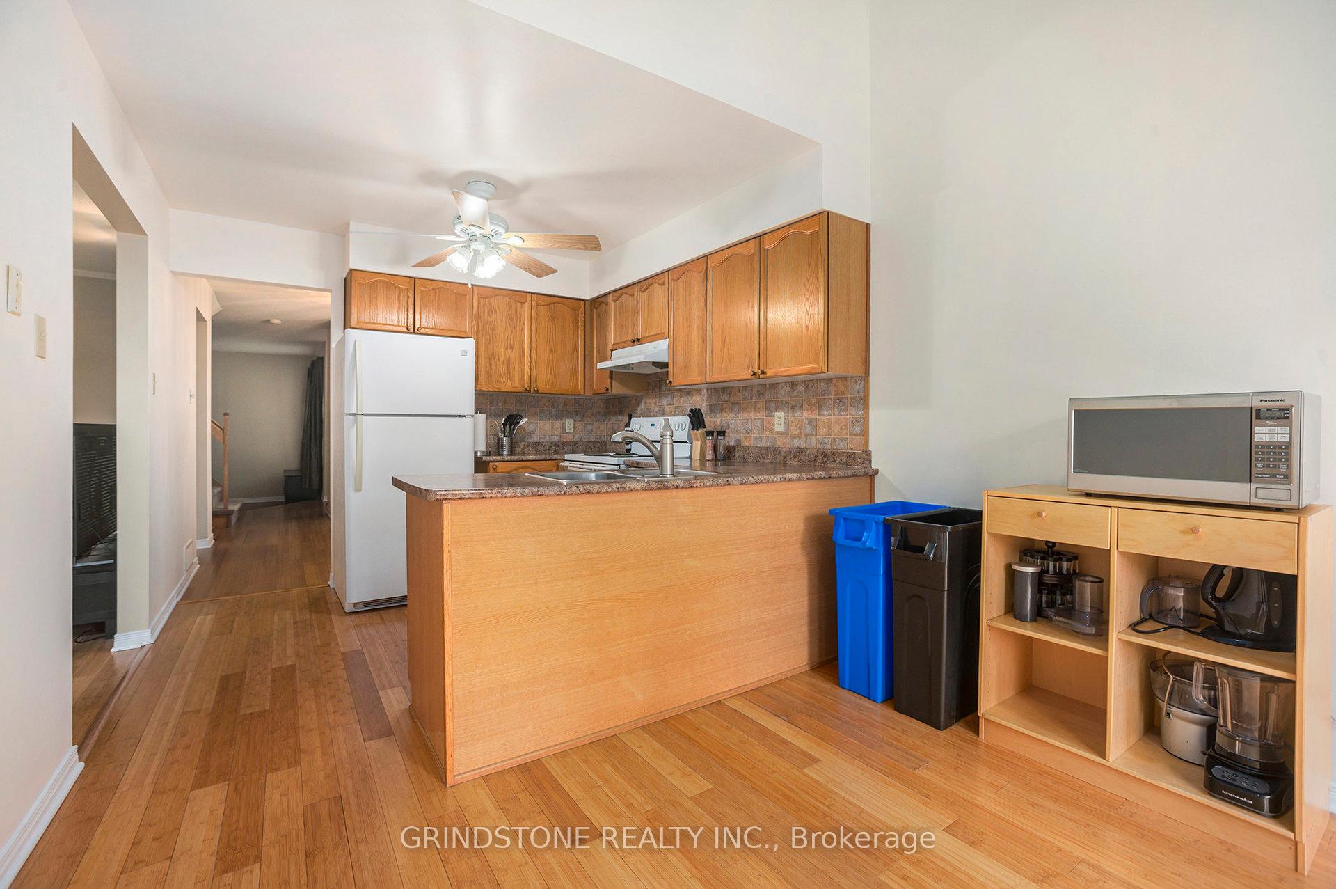Photo 9 of 79 Acklam Terrace, Ottawa, Kanata - Morgan's Grant/South March — HOMEH