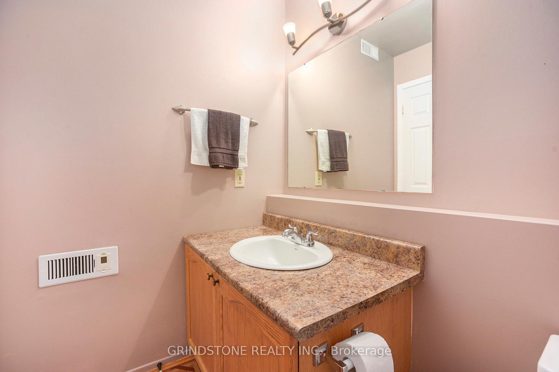 Photo 11 of 79 Acklam Terrace, Ottawa, Kanata - Morgan's Grant/South March — HOMEH