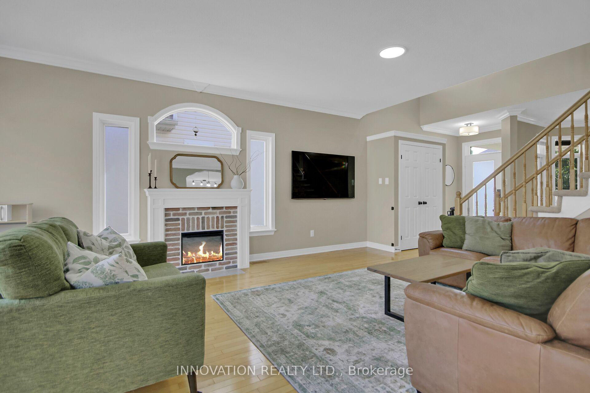 Photo 5 of 16 Sauble Drive, Ottawa, Kanata - Bridlewood — HOMEH