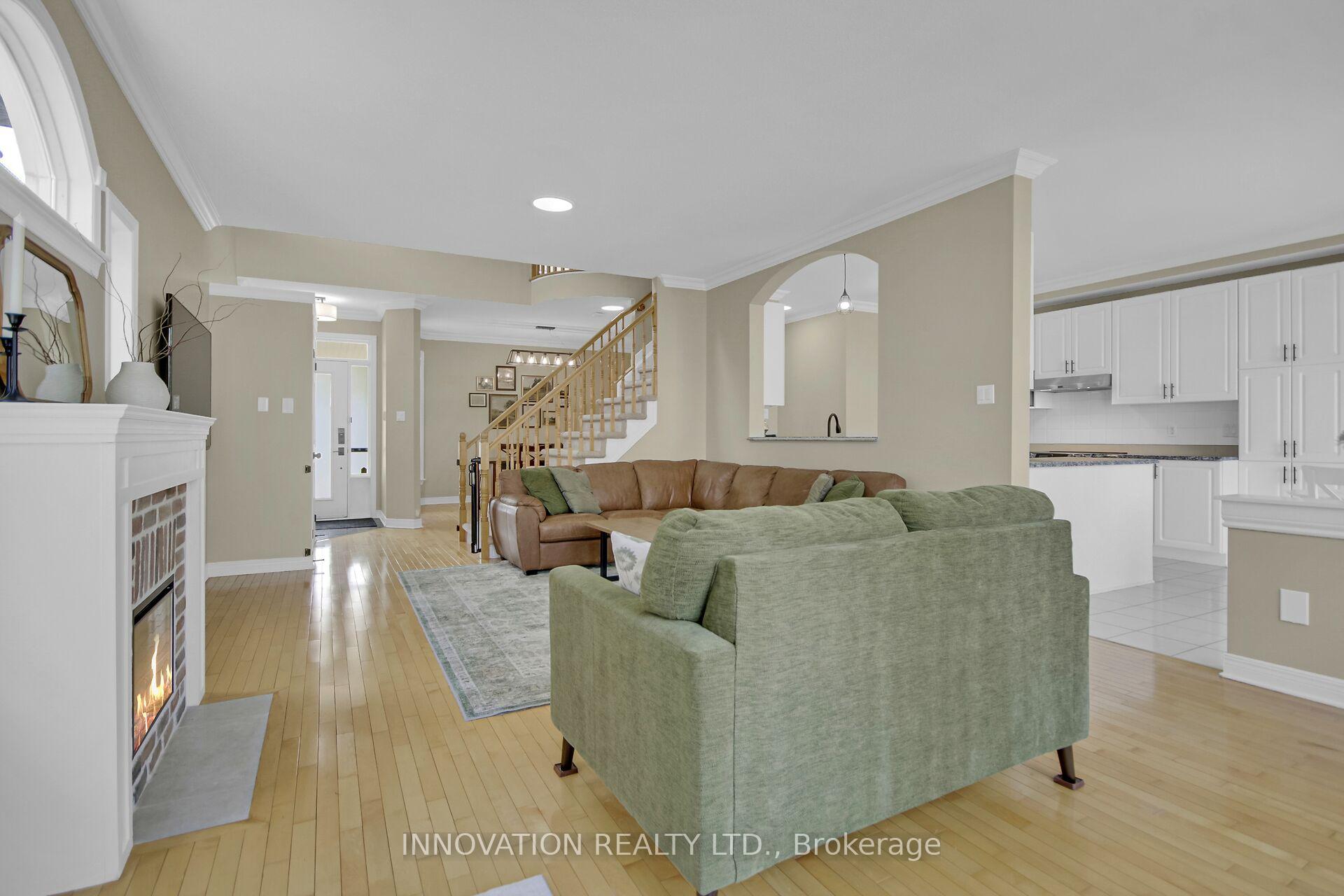 Photo 10 of 16 Sauble Drive, Ottawa, Kanata - Bridlewood — HOMEH
