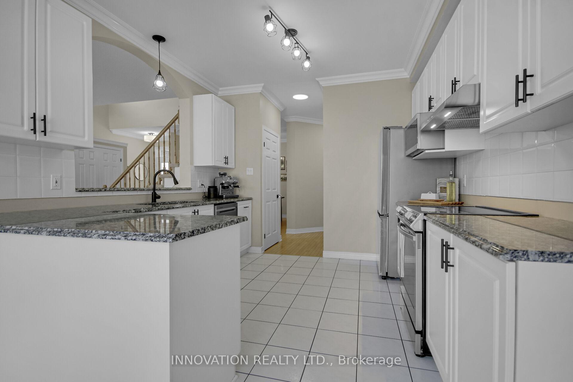 Photo 17 of 16 Sauble Drive, Ottawa, Kanata - Bridlewood — HOMEH