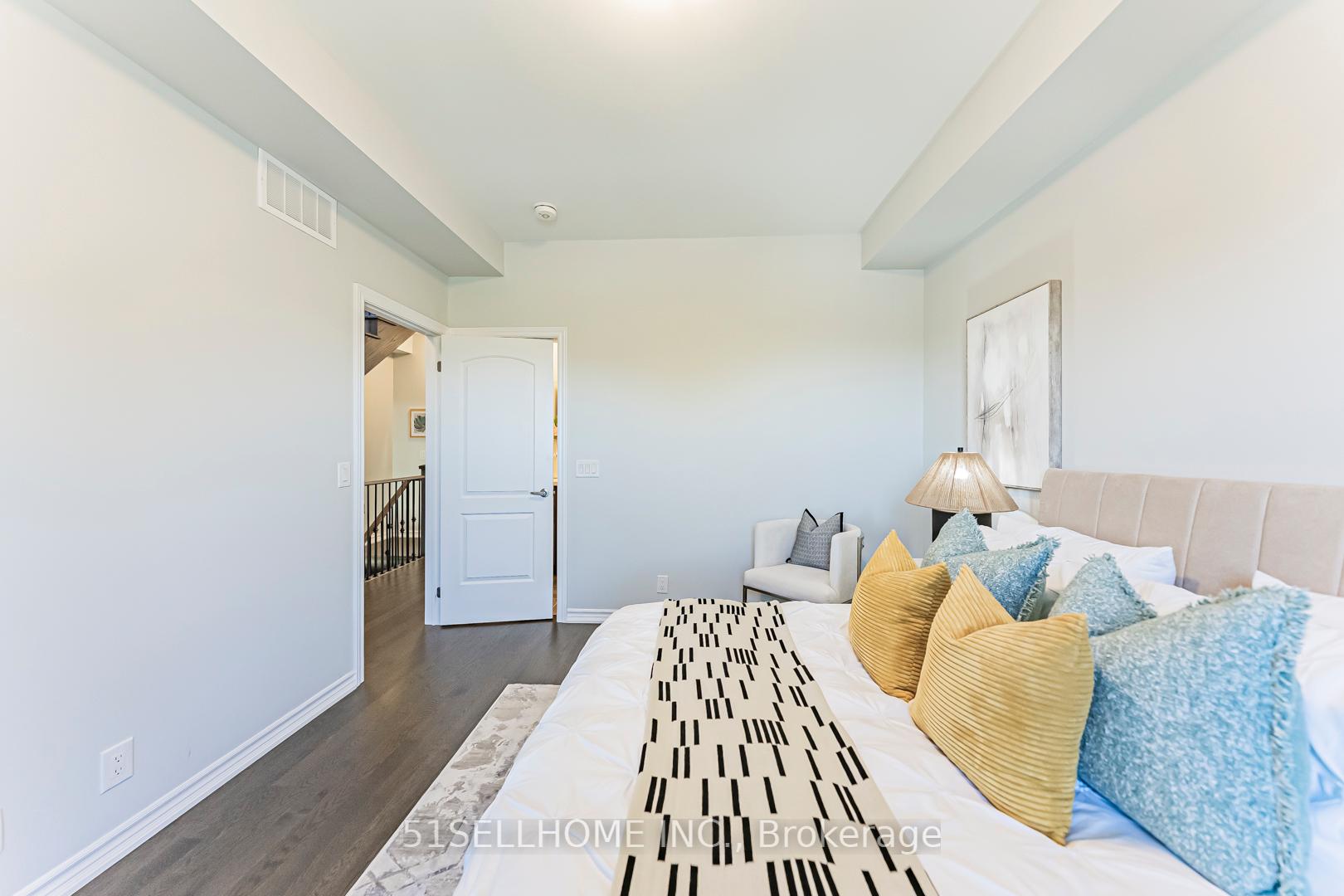 Photo 18 of 9710 Kennedy Road, Markham, Angus Glen — HOMEH