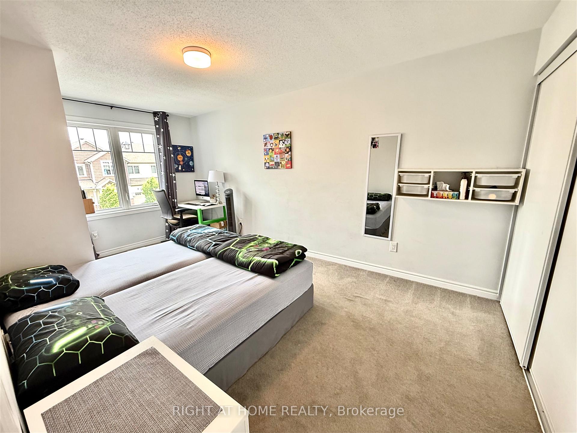 Photo 22 of 765 Brittanic Road, Ottawa, Kanata - Emerald Meadows/Trailwest — HOMEH