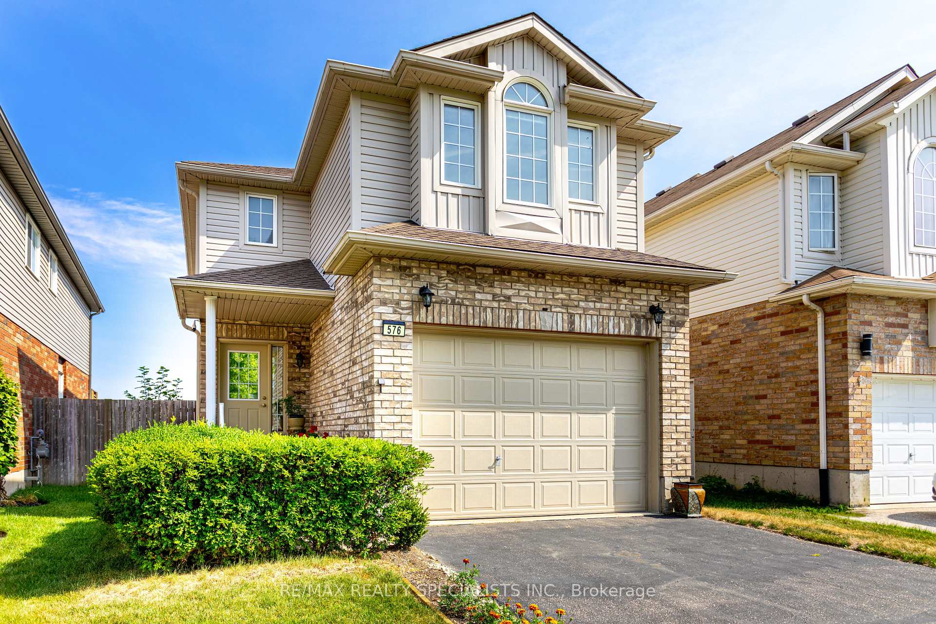 Photo 1 of 576 Activa Avenue, Kitchener — HOMEH
