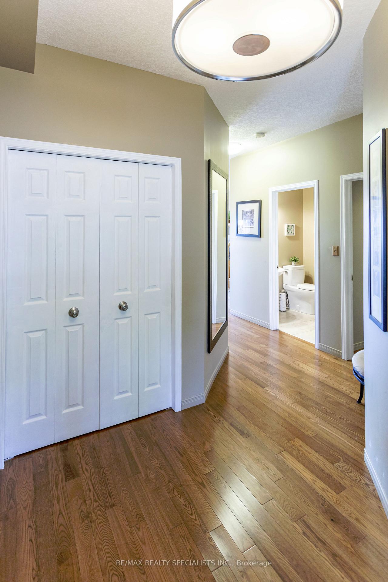 Photo 6 of 576 Activa Avenue, Kitchener — HOMEH