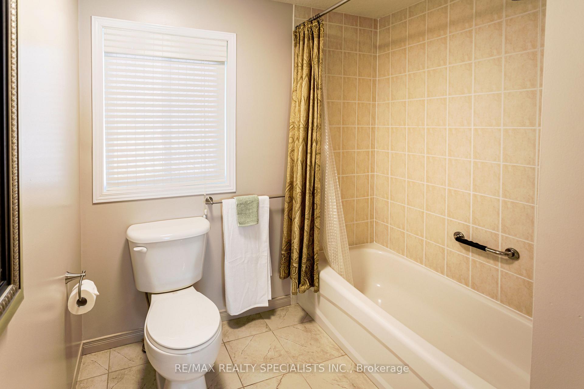 Photo 30 of 576 Activa Avenue, Kitchener — HOMEH