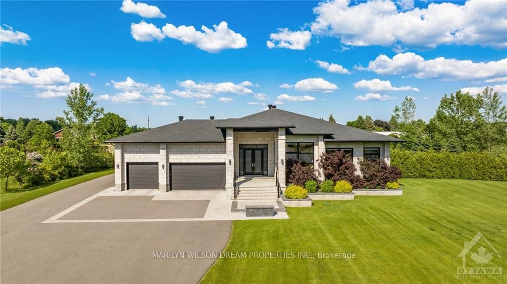 Front of 1152 Black Canary Drive