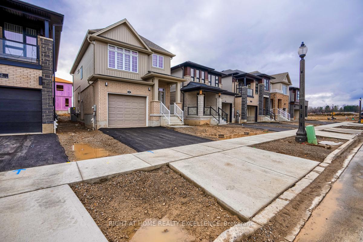 Photo 2 of 18 Shaded Creek Drive, Kitchener — HOMEH