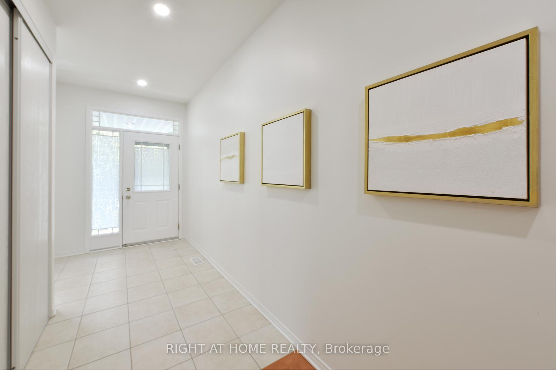 Photo 6 of 321 Breckenridge Crescent, Ottawa, Kanata - Morgan's Grant/South March — HOMEH