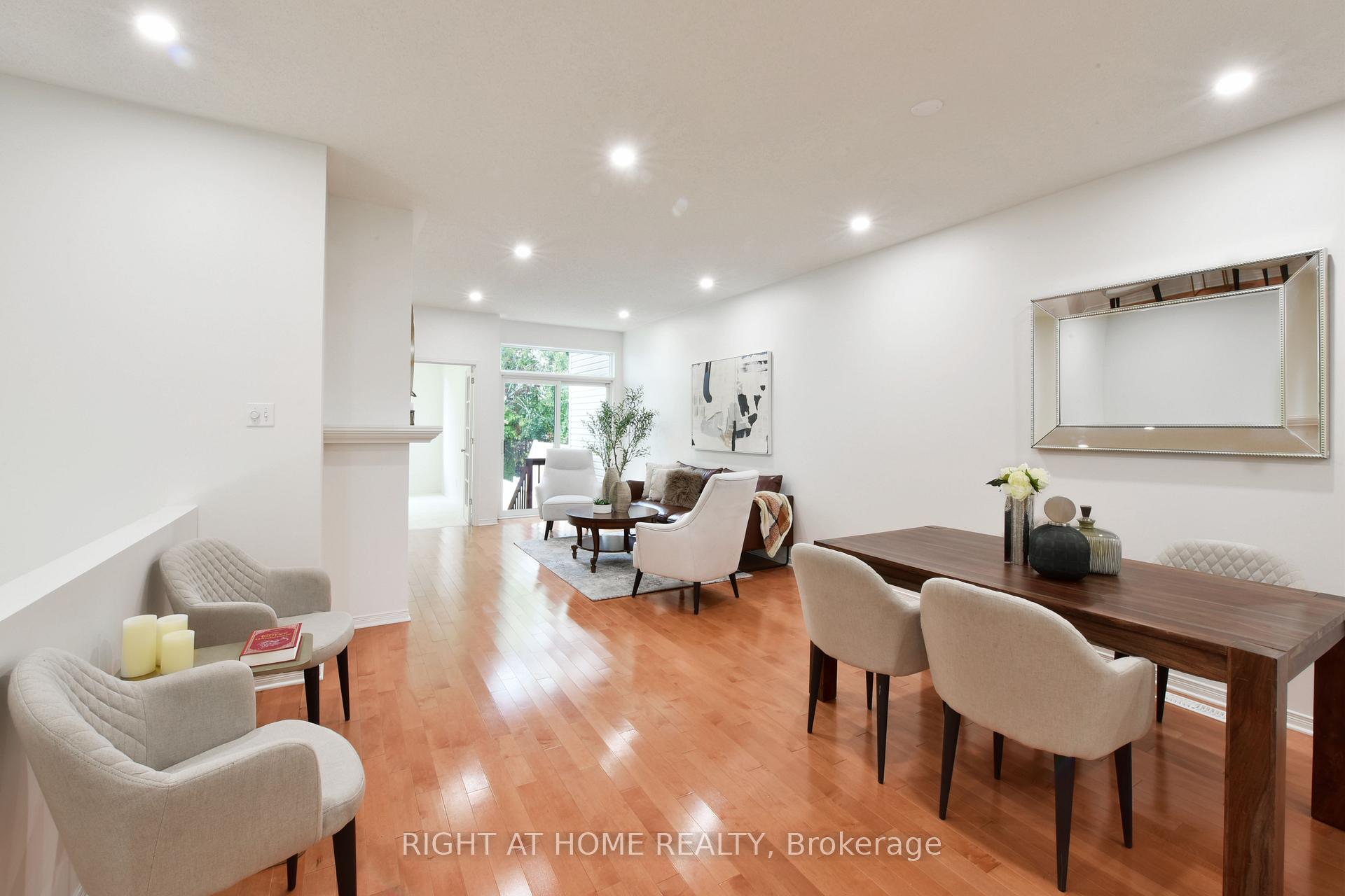Photo 16 of 321 Breckenridge Crescent, Ottawa, Kanata - Morgan's Grant/South March — HOMEH