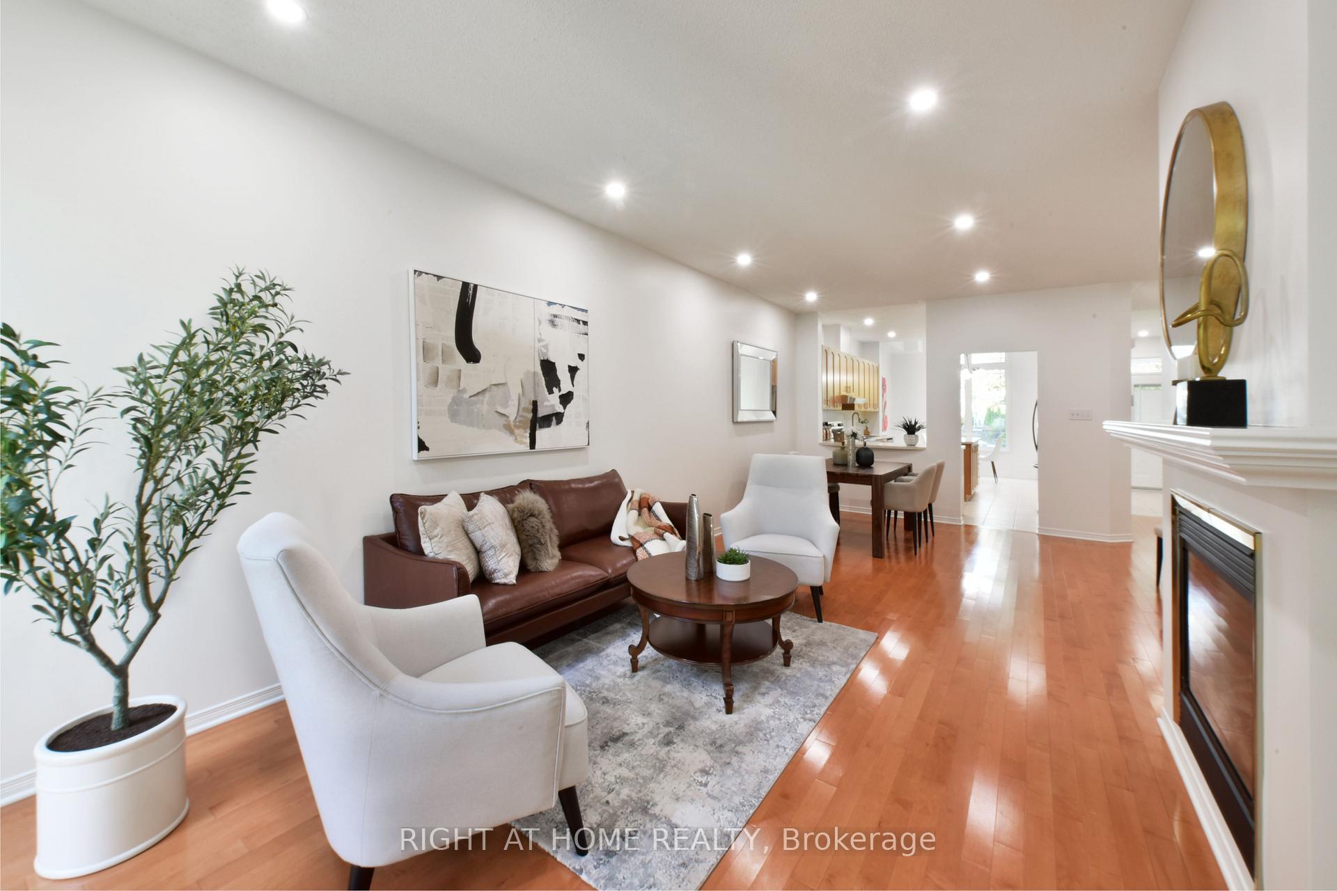 Photo 22 of 321 Breckenridge Crescent, Ottawa, Kanata - Morgan's Grant/South March — HOMEH