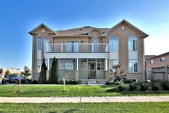 Front of 336 Mingay Avenue