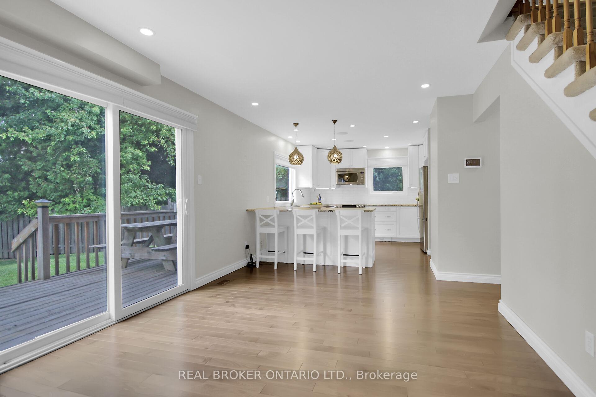 Photo 9 of 130 Chimo Drive, Ottawa, Kanata - Katimavik — HOMEH
