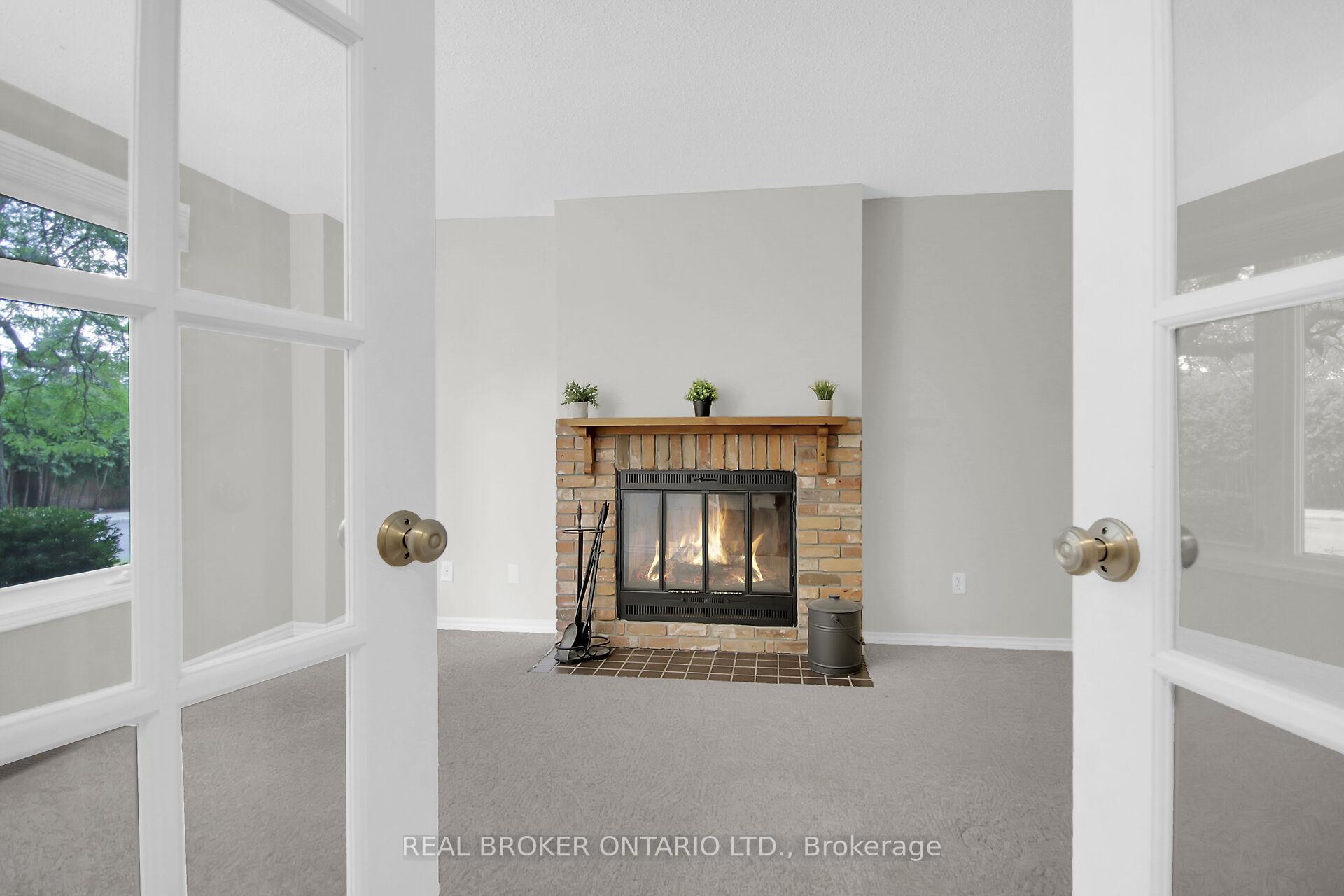Photo 14 of 130 Chimo Drive, Ottawa, Kanata - Katimavik — HOMEH