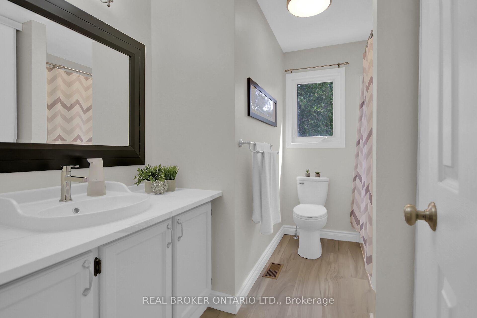 Photo 25 of 130 Chimo Drive, Ottawa, Kanata - Katimavik — HOMEH