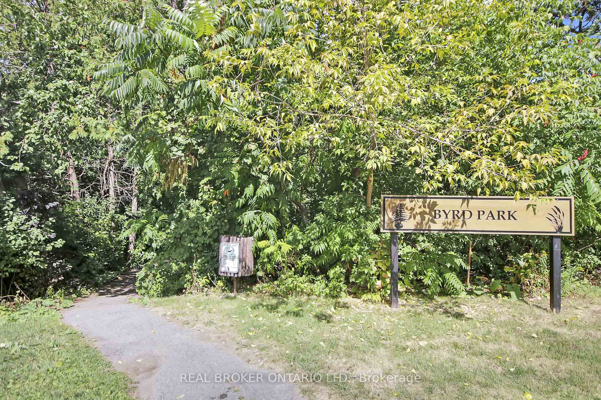 Photo 33 of 130 Chimo Drive, Ottawa, Kanata - Katimavik — HOMEH