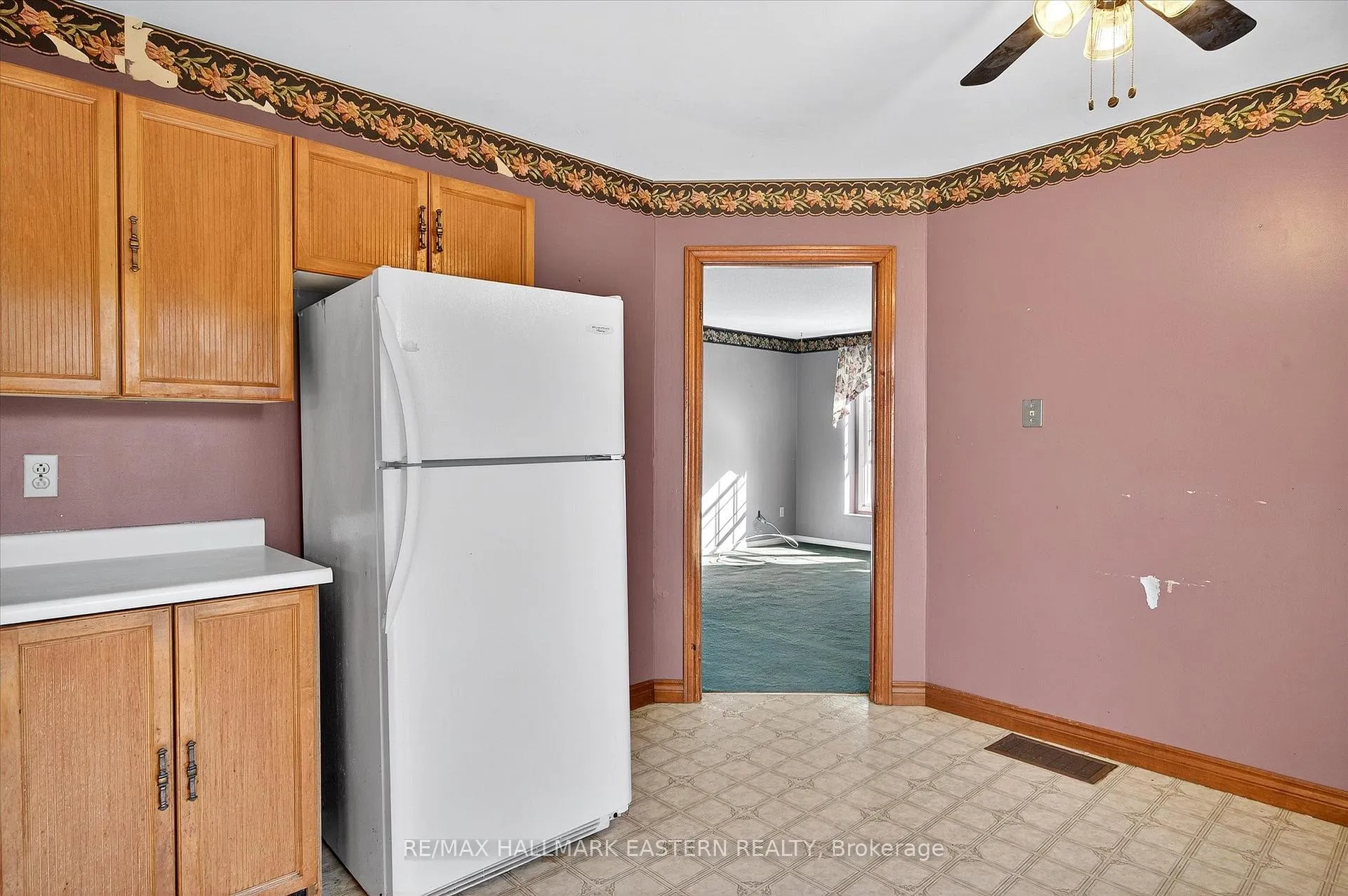Photo 13 of 1200 Huntington Circle, Peterborough, Otonabee Ward 1 — HOMEH