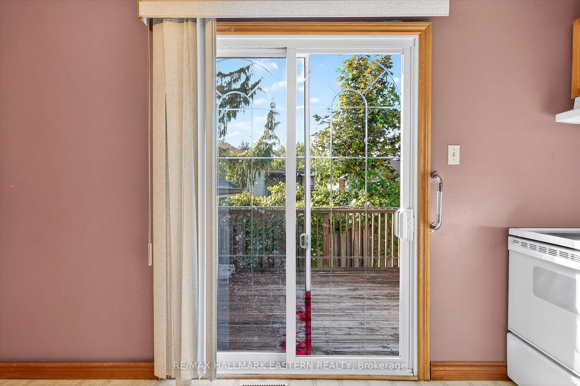 Photo 15 of 1200 Huntington Circle, Peterborough, Otonabee Ward 1 — HOMEH