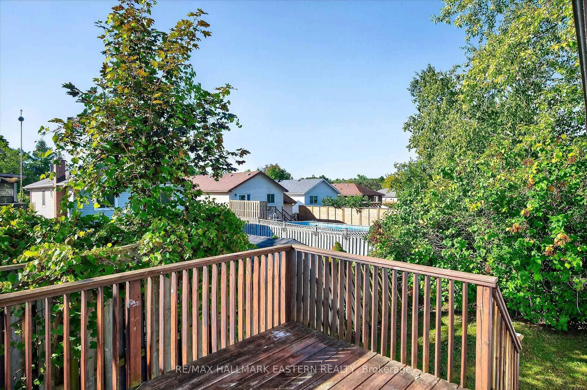 Photo 19 of 1200 Huntington Circle, Peterborough, Otonabee Ward 1 — HOMEH