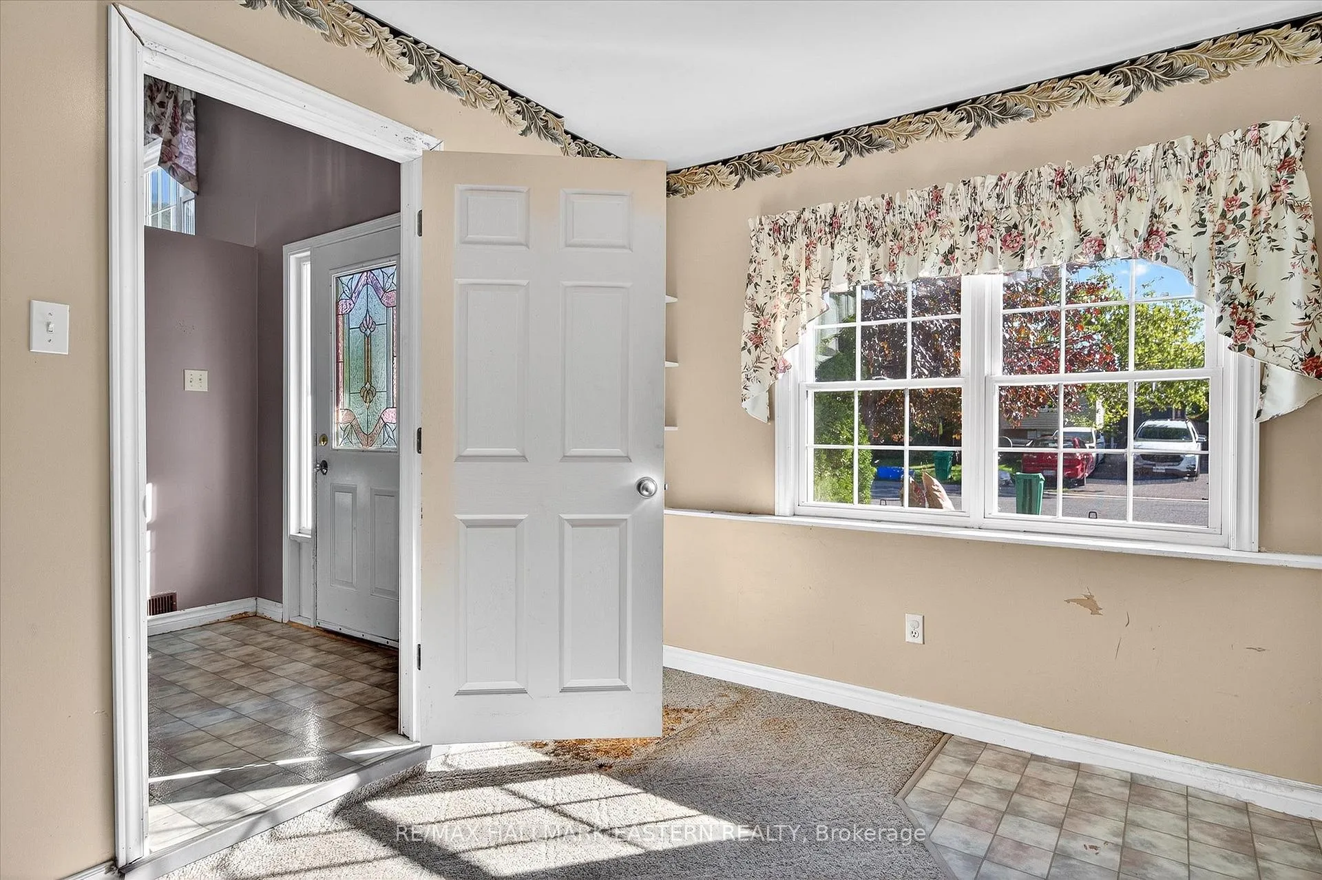 Photo 28 of 1200 Huntington Circle, Peterborough, Otonabee Ward 1 — HOMEH