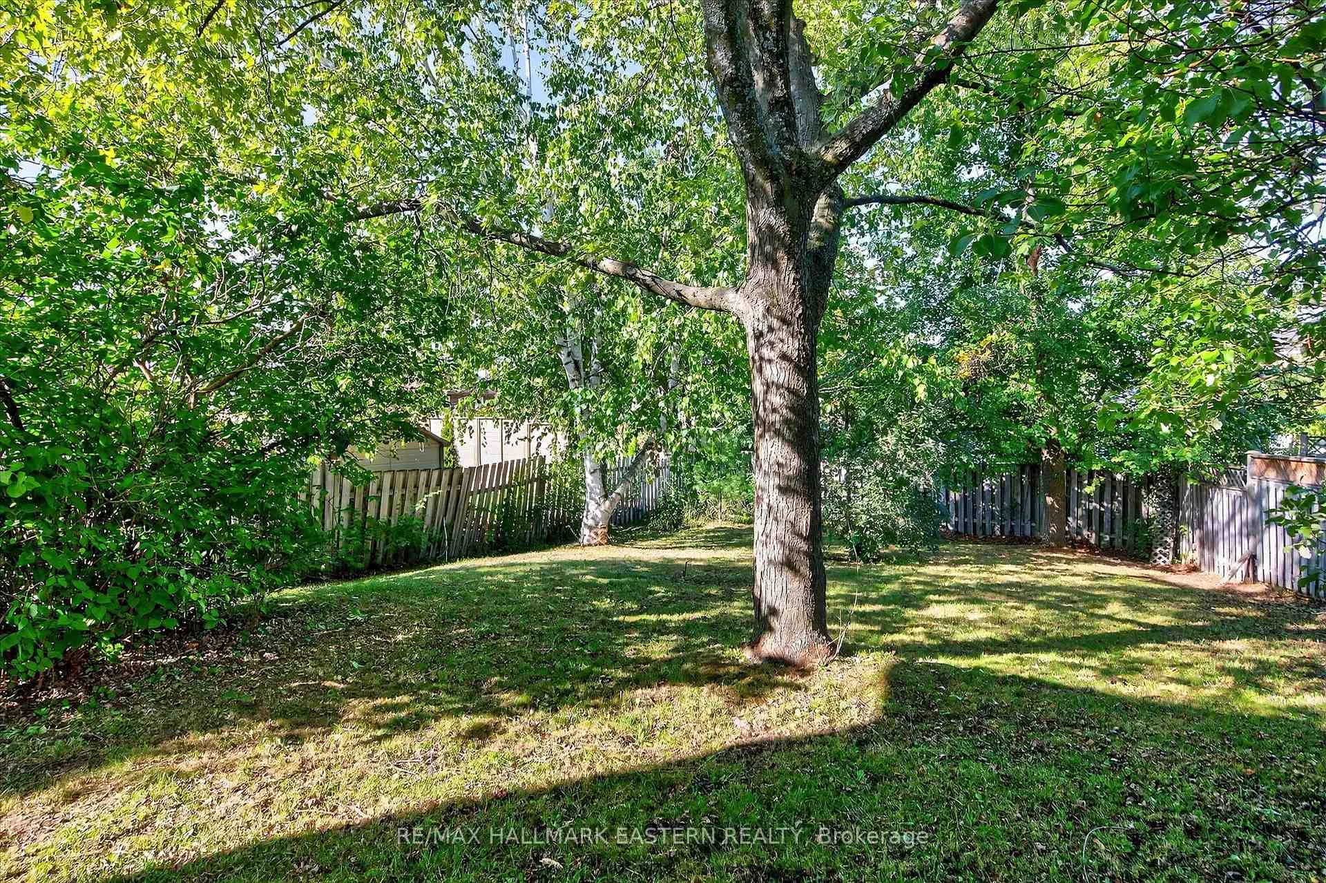 Photo 45 of 1200 Huntington Circle, Peterborough, Otonabee Ward 1 — HOMEH