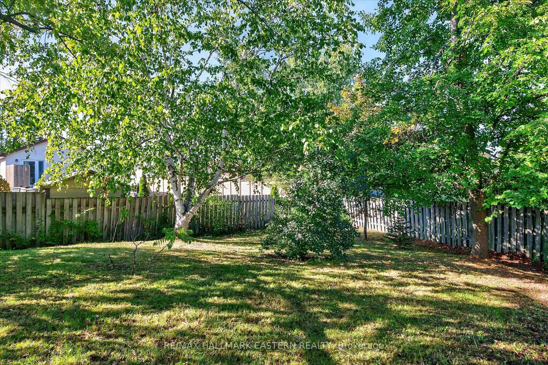 Photo 46 of 1200 Huntington Circle, Peterborough, Otonabee Ward 1 — HOMEH