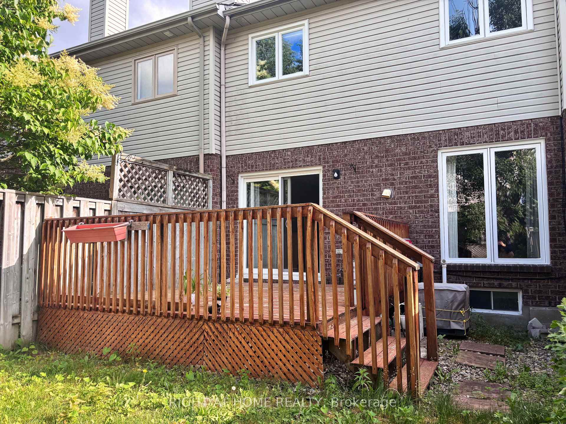 Photo 24 of 23 Harrington Court, Ottawa, Kanata - Kanata Lakes/Heritage Hills — HOMEH