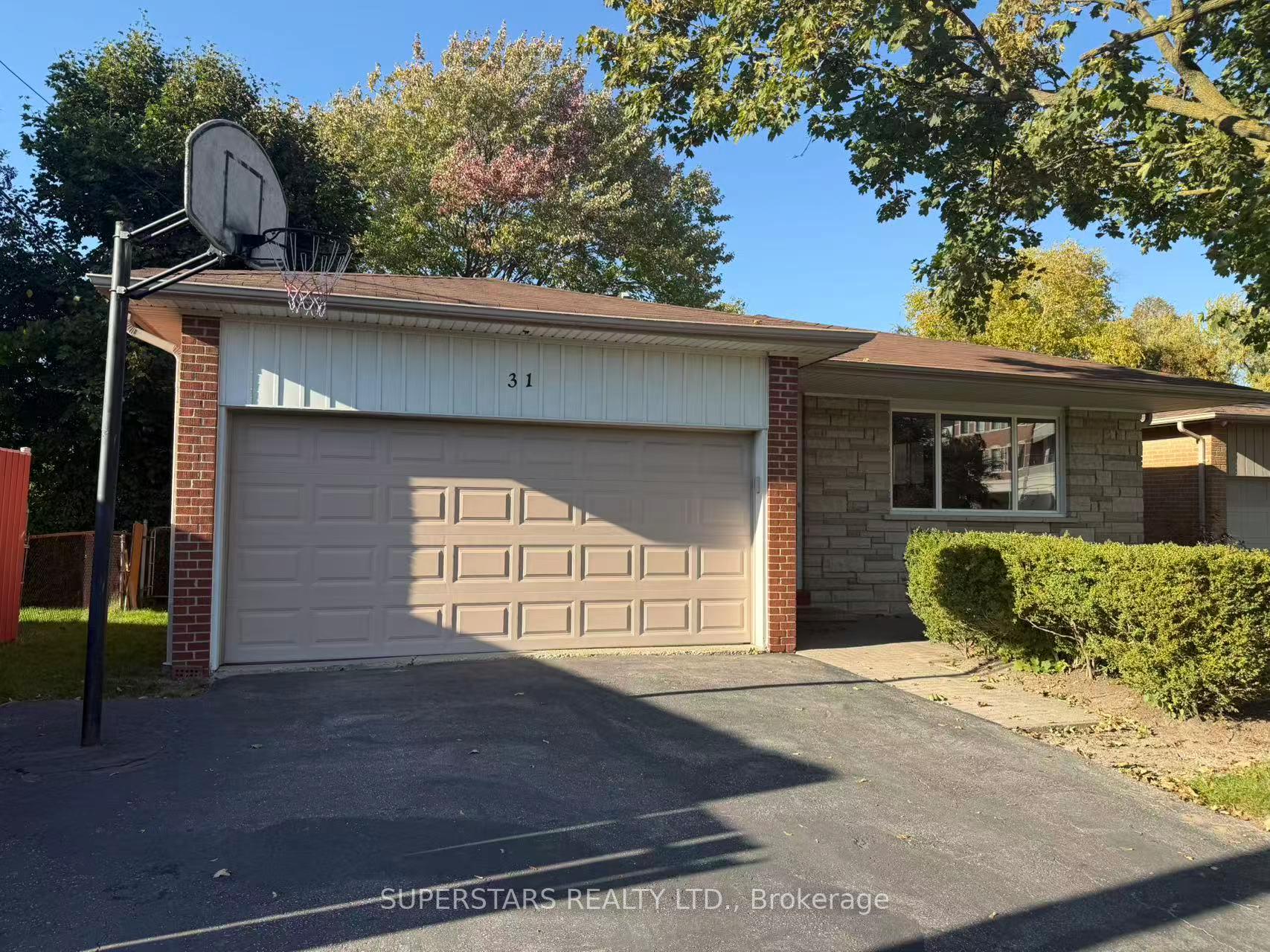 Photo 1 of 31 Fred Varley Drive, Markham, Unionville — HOMEH