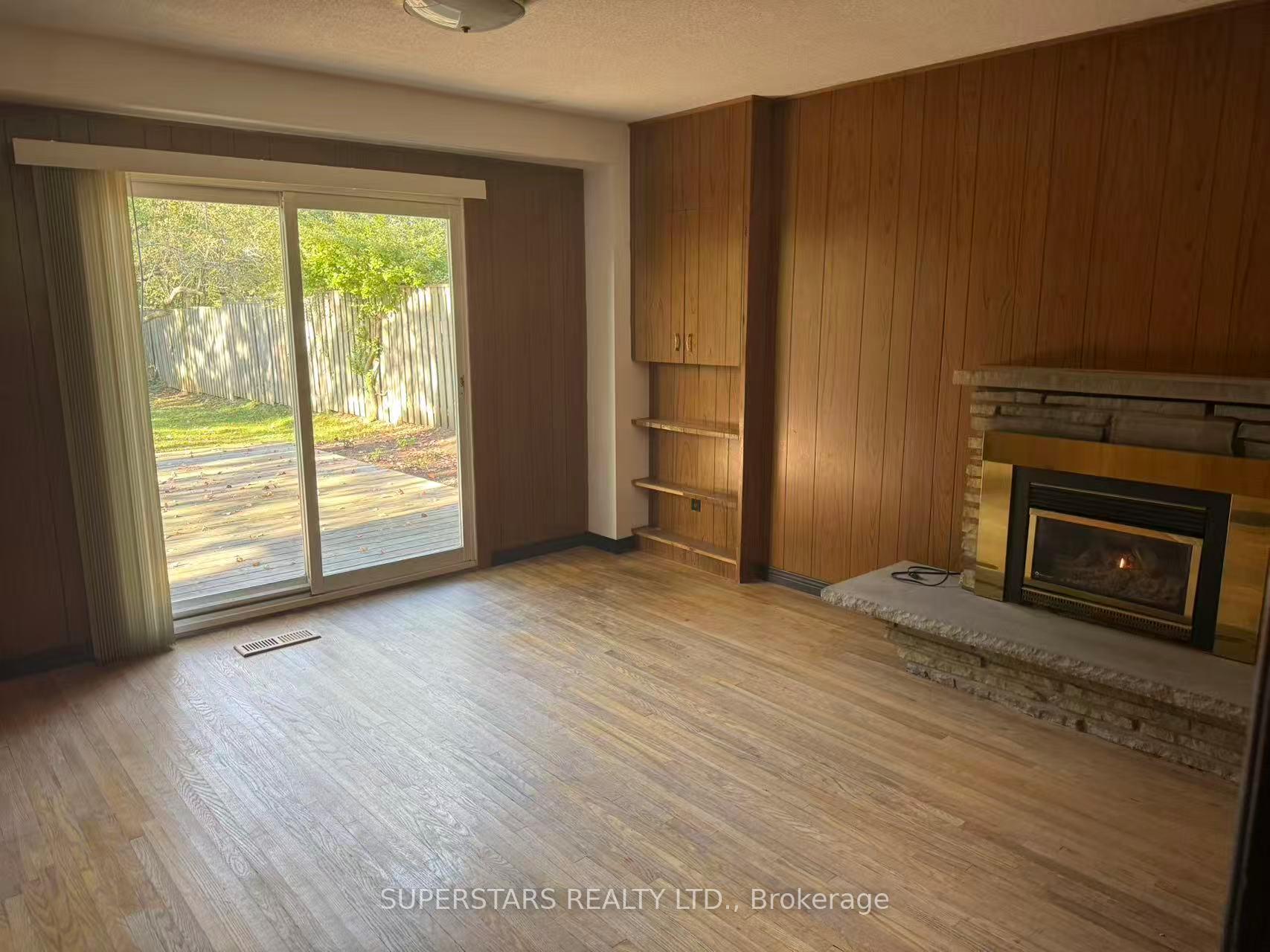 Photo 10 of 31 Fred Varley Drive, Markham, Unionville — HOMEH