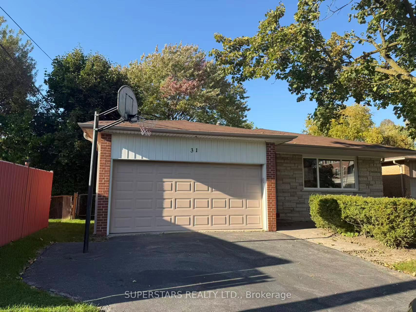Photo 13 of 31 Fred Varley Drive, Markham, Unionville — HOMEH