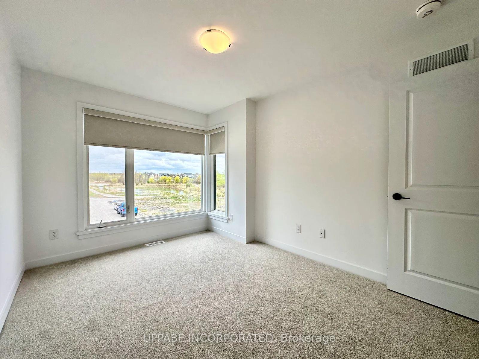 Photo 7 of 171 Bliss Crescent, Ottawa, Kanata - Emerald Meadows/Trailwest — HOMEH