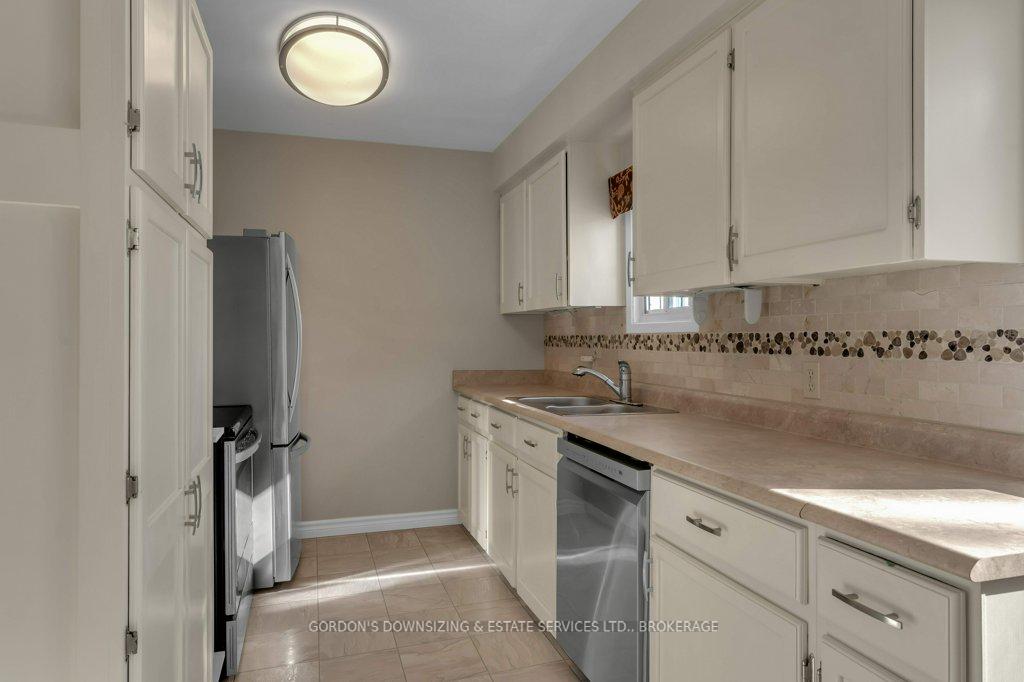 Photo 9 of 34 Asbury Road, Loyalist, Amherstview — HOMEH