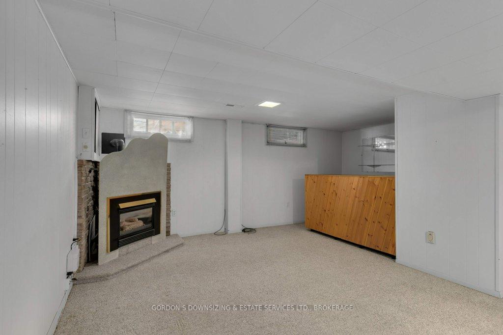 Photo 25 of 34 Asbury Road, Loyalist, Amherstview — HOMEH