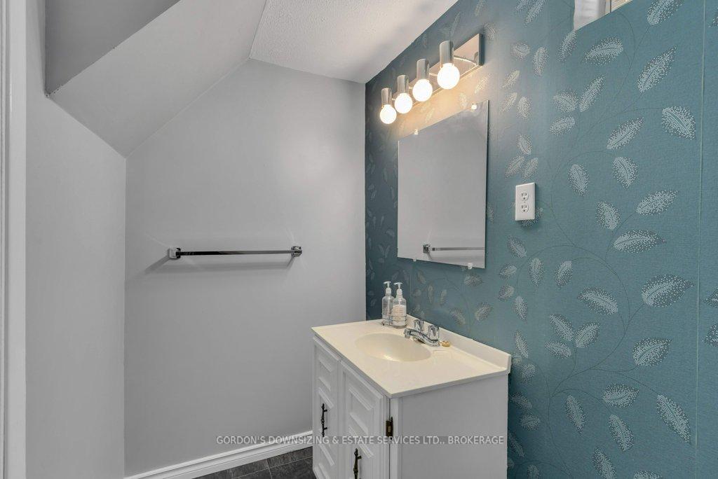 Photo 31 of 34 Asbury Road, Loyalist, Amherstview — HOMEH