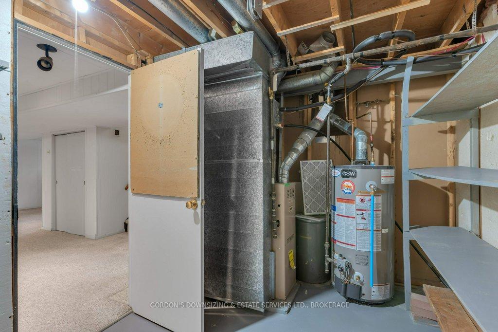 Photo 33 of 34 Asbury Road, Loyalist, Amherstview — HOMEH