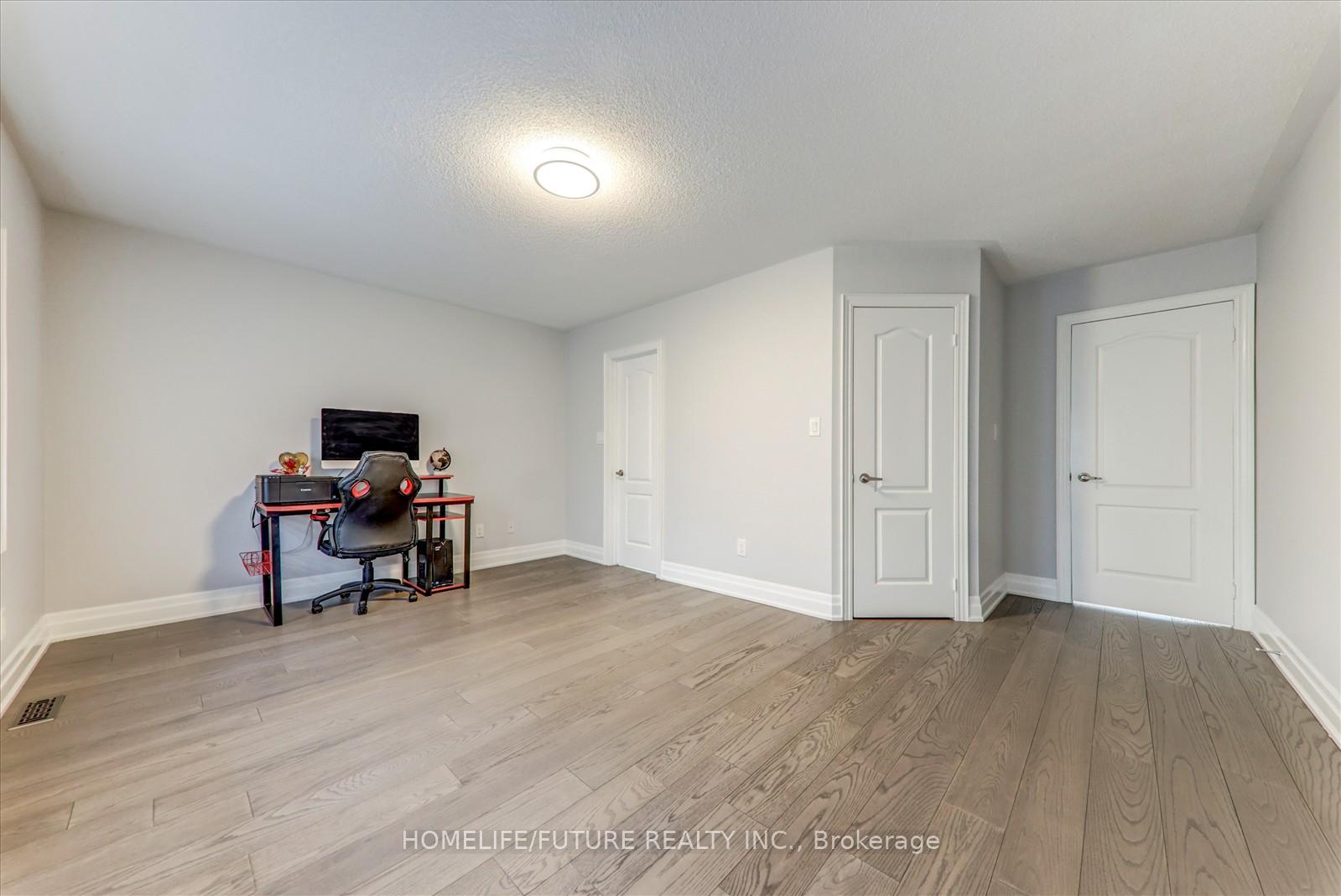Photo 28 of 25 Donhaven Road, Markham, Greensborough — HOMEH